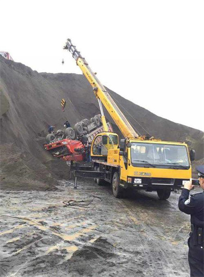 大悟上犹道路救援